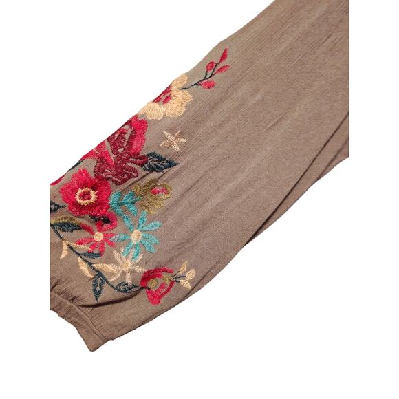 Umgee Wms M Green Embroidered VNeck Tunic Boho Western Prairie Festival‎ Rodeo - Picture 8 of 9